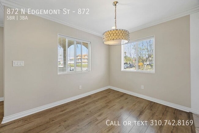 Foto del edificio - 872 N Edgemont St