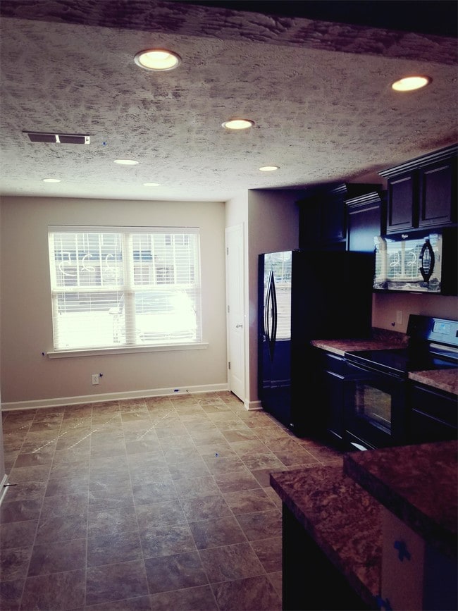 Building Photo - 929 Gamely Wy