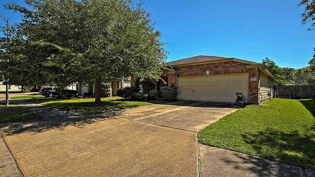 Building Photo - 6514 Mildenhall Ct