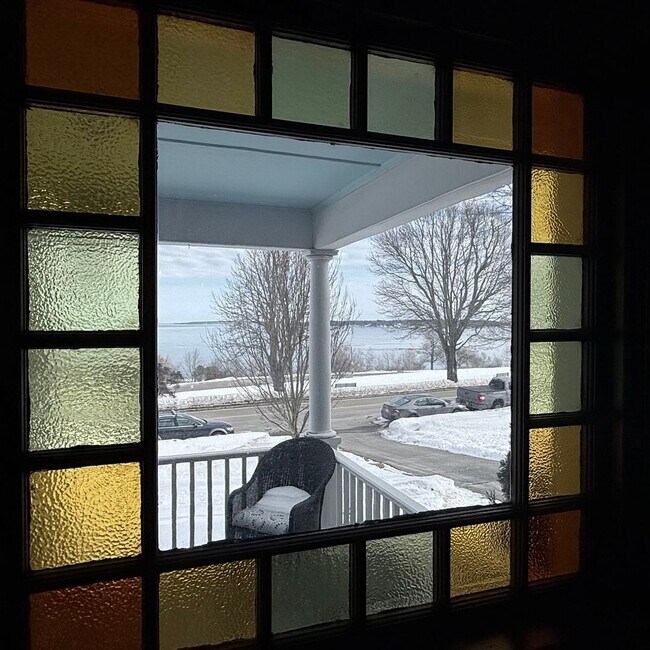 Building Photo - 2 Bed + 2 Bath | Ocean View