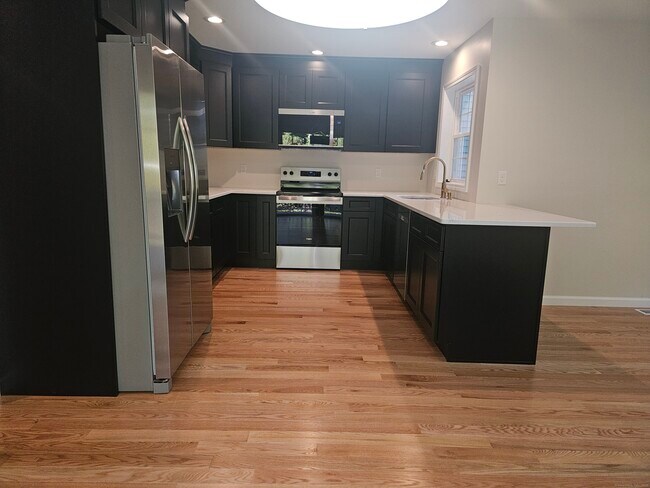Foto del edificio - 141 Country Squire Dr