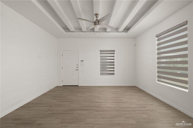 Foto del edificio - 312 W Campeche Ave