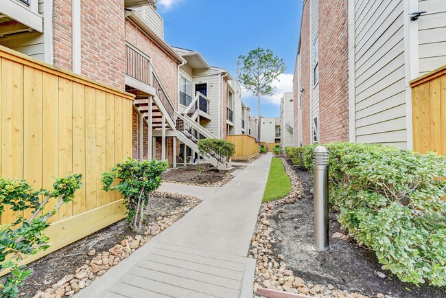 Photo - Charming condo in Galleria area! Fridge/Washer/Dryer come with the unit.