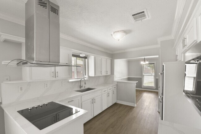 Foto del edificio - 15710 Creekhaven Dr