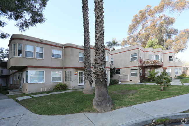 Building Photo - Bundy Apartments