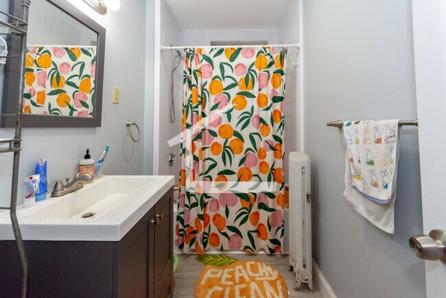 Foto del edificio - Packards Corner Apt w Large Rooms and Ht/HW Inc!  Perfect for BU students