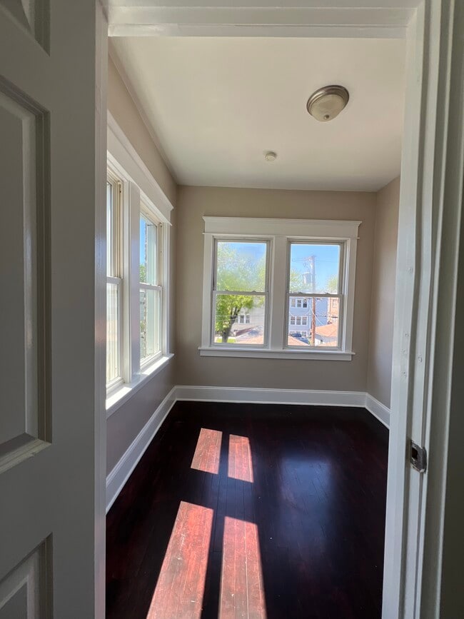 Foto del edificio - 1828 S 58th Ave