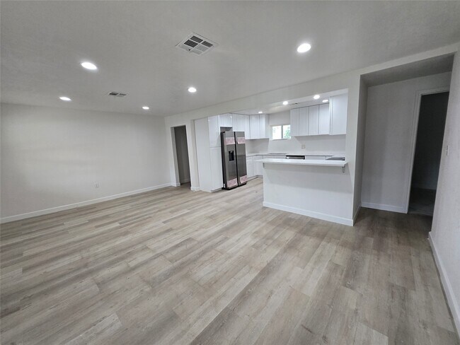 Foto del edificio - 10470 Alcott Dr