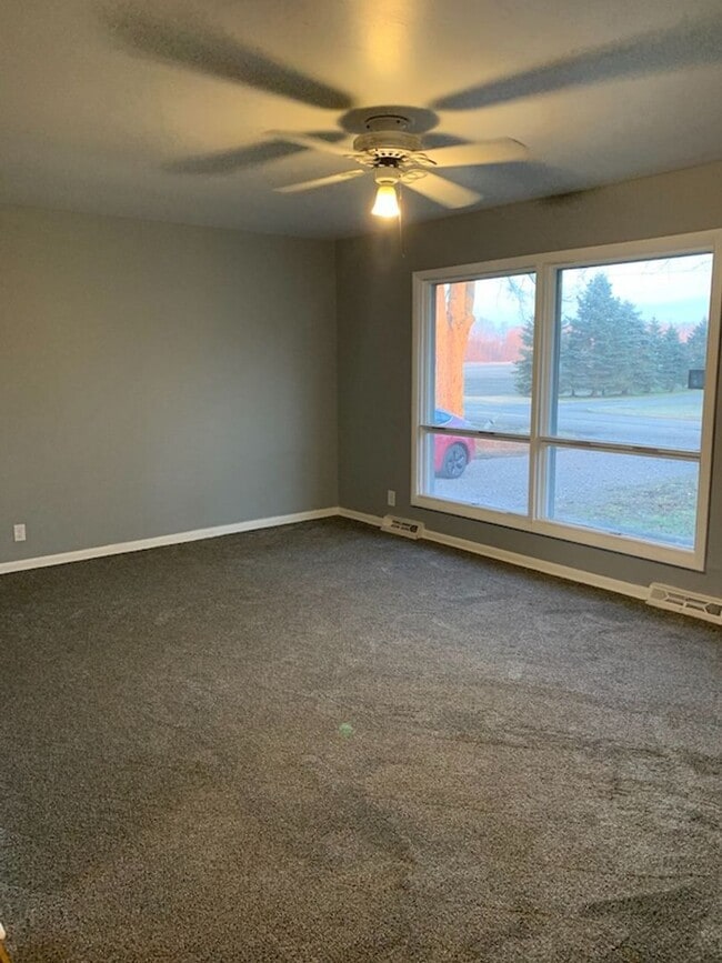 Building Photo - Coming soon-Shelby Schools, country ranch with garage