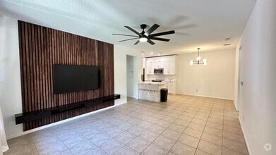 Building Photo - 3549 Forest Hill Blvd