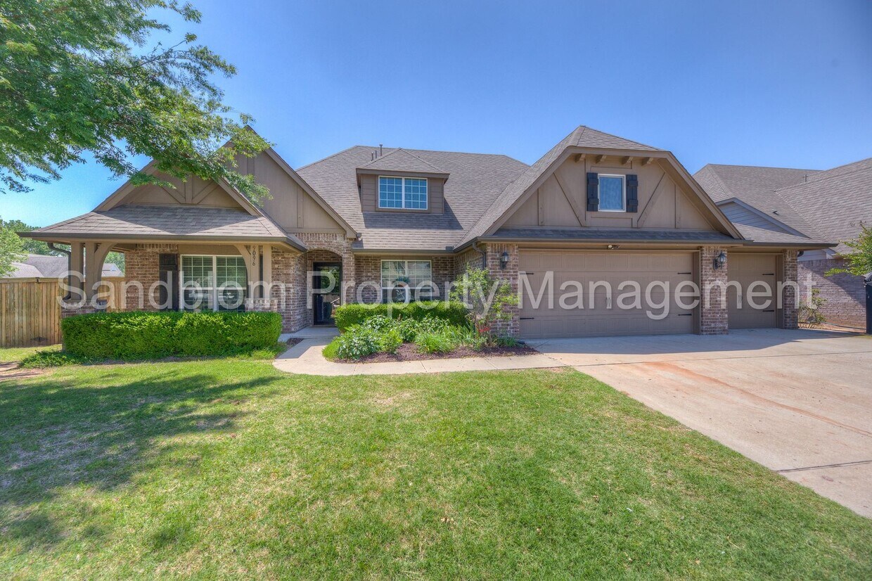 Foto principal - For Lease | Bixby | $3600 Rent | Available...