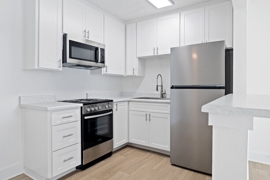 Corinthian Apartments