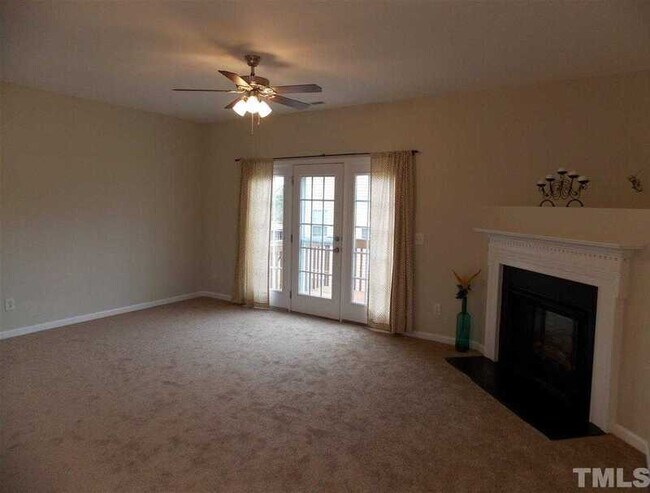 Foto del edificio - 3031 Courtney Creek Blvd