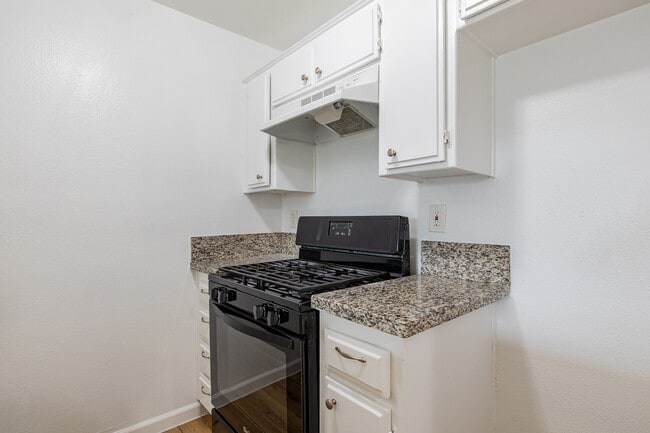 Building Photo - Van Nuys Apartments