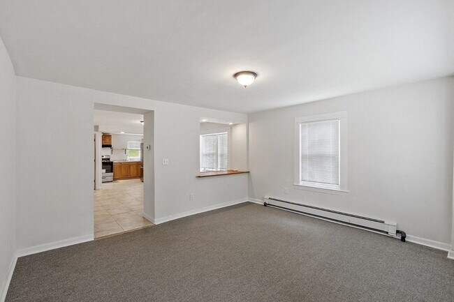 Building Photo - 25 Winthrop St