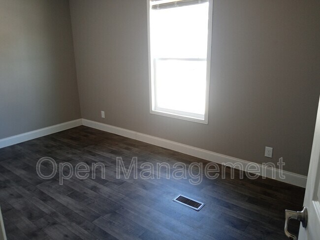 Foto del edificio - 8701 NE 107th Pl