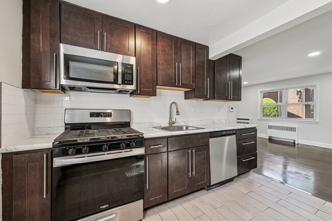 Building Photo - Eagle Rock Apartments