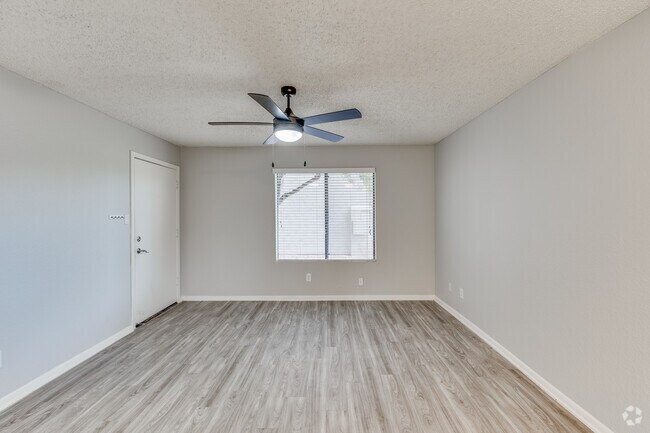 1BR, 1BA - 679SF - Sala de estar - Miramonte