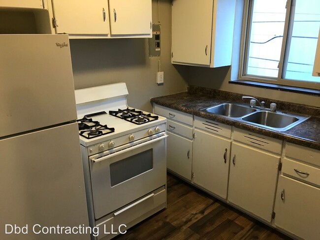 Building Photo - 2301 Florida Dr