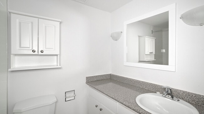 Building Photo - Parc Royal Apartments