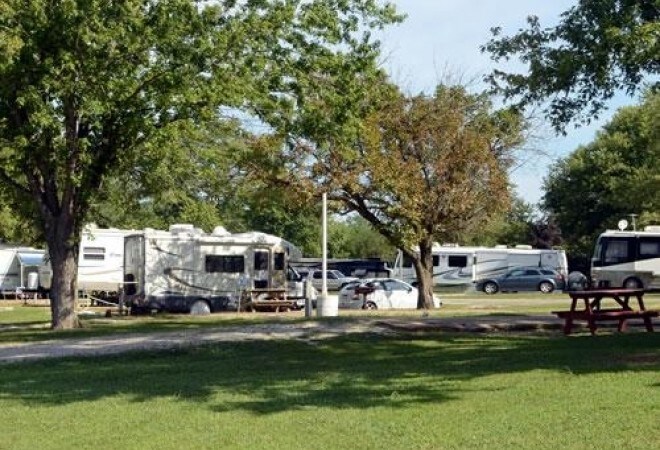 Foto principal - Diamond Caverns RV Resort & Golf
