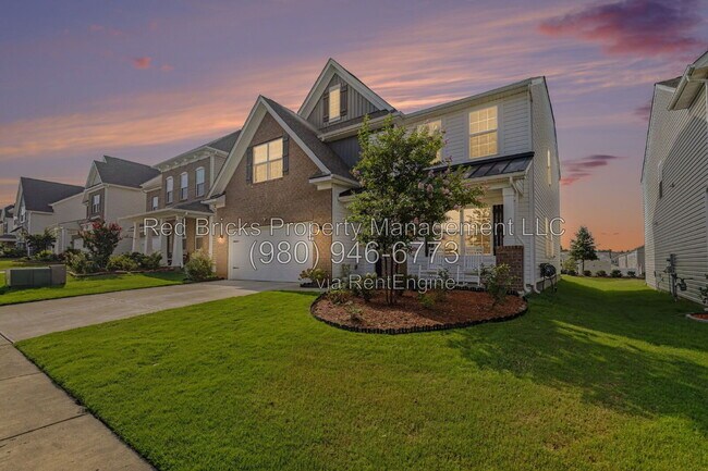 Building Photo - 16110 Winfield Hall Dr