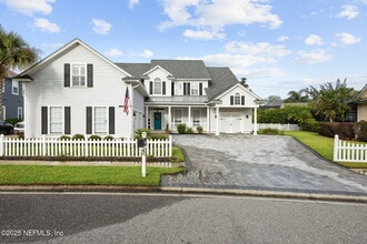 Building Photo - 1842 Paradise Moorings Blvd