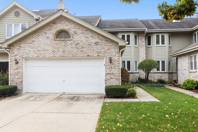 Building Photo - 1435 Coventry Ct