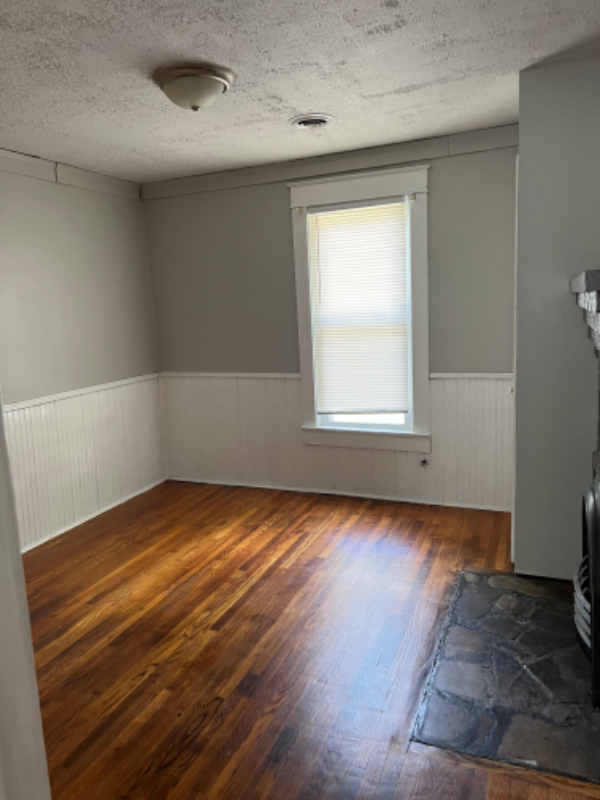 Building Photo - 1116 Virginia Ave