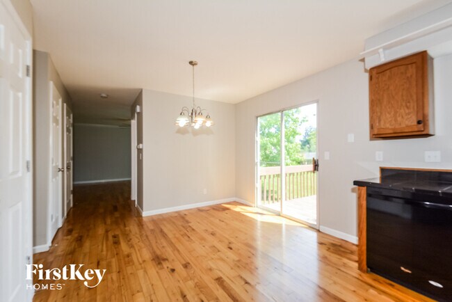 Foto del edificio - 11 Rustic Creek Ct