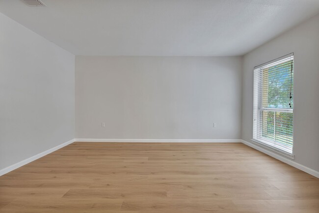 Building Photo - Home for Rent in NE San Antonio!