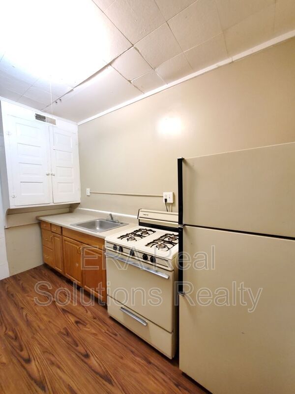 Foto del edificio - 2630 W Broad St