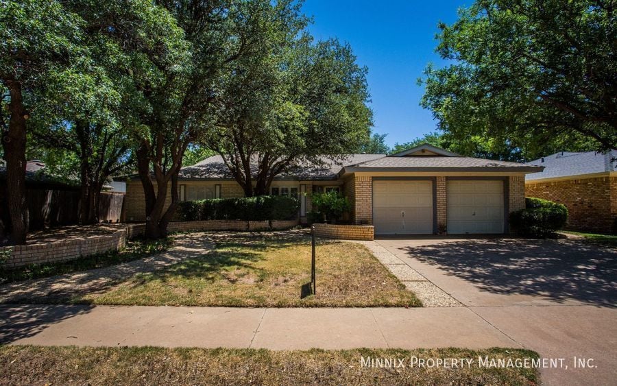 Foto principal - 7713 Lynnhaven Ave