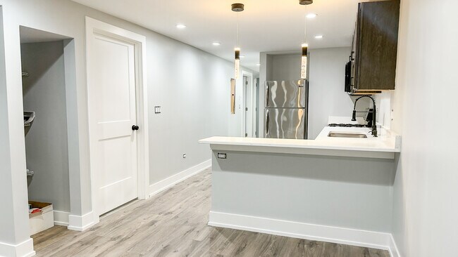 Foto del edificio - 1015 N Lawndale Ave