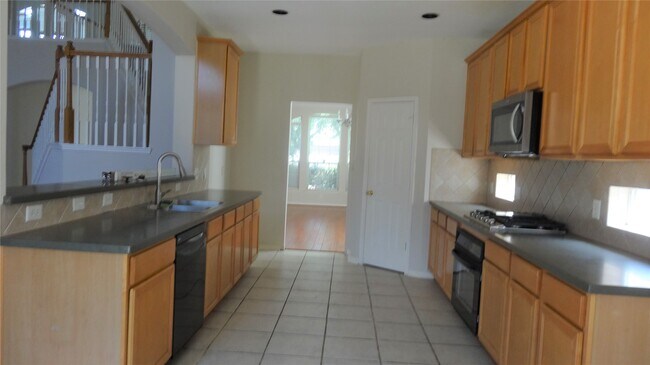 Foto del edificio - 4822 Schiller Park Ln