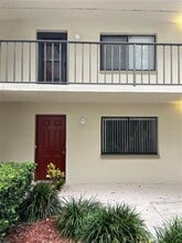 Building Photo - 3300 Fox Chase Cir