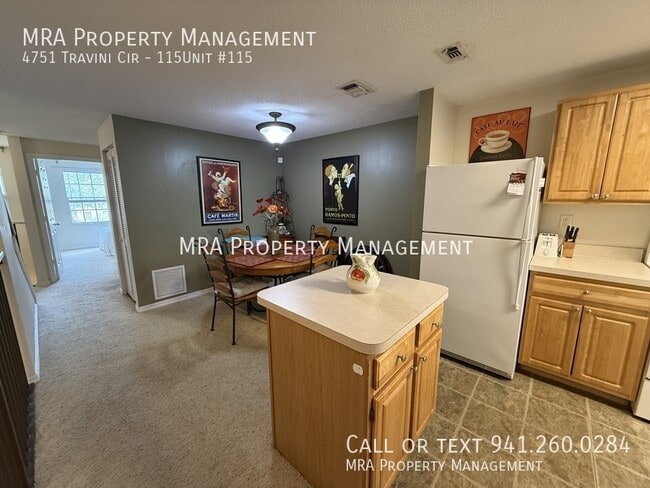 Foto del edificio - 4751 Travini Cir