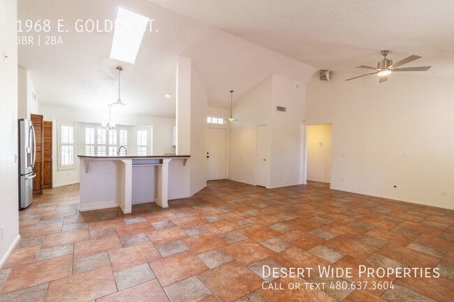 Building Photo - Country Style 3 Bedroom 2 Bath Home in Cul...
