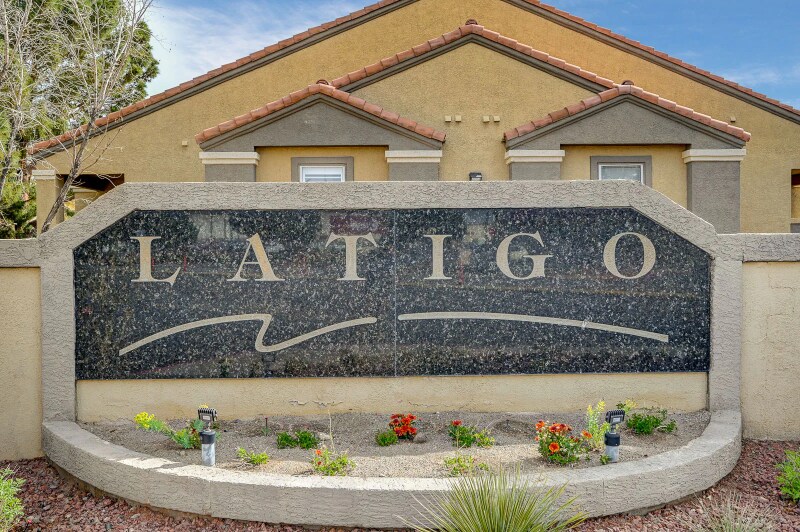 Foto principal - 2300 E Silverado Ranch Blvd