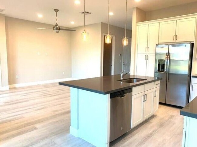 Foto del edificio - 14161 Rock Salt Rd