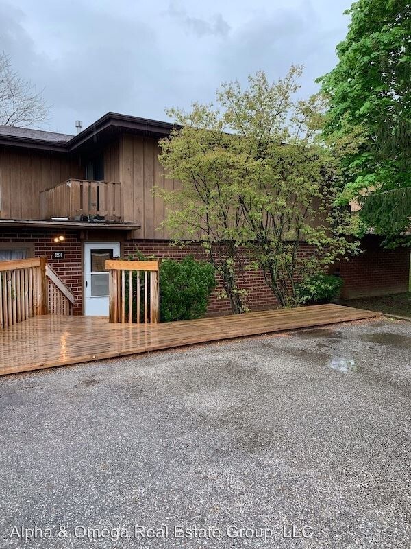 Foto principal - 289-295 Cline Ave