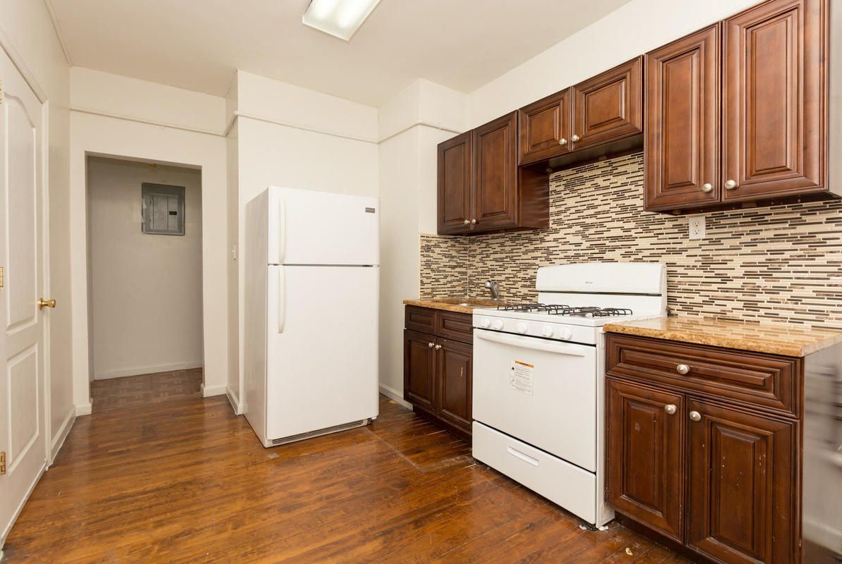 Foto principal - 988 Morris Park Ave