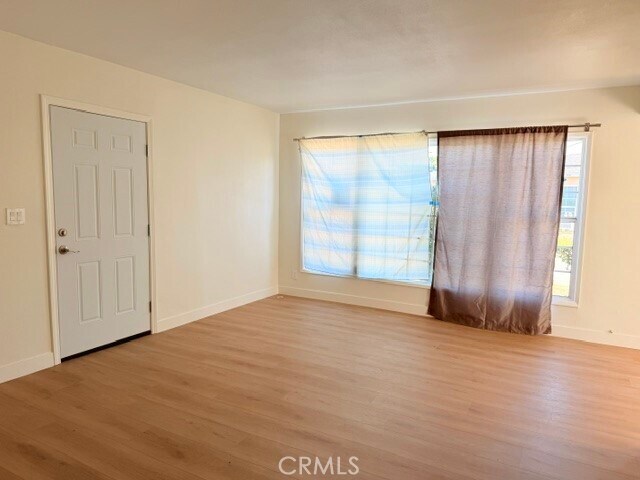 Foto del edificio - 5335 El Monte Ave