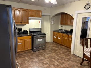 Photo - 483 Dexter St House