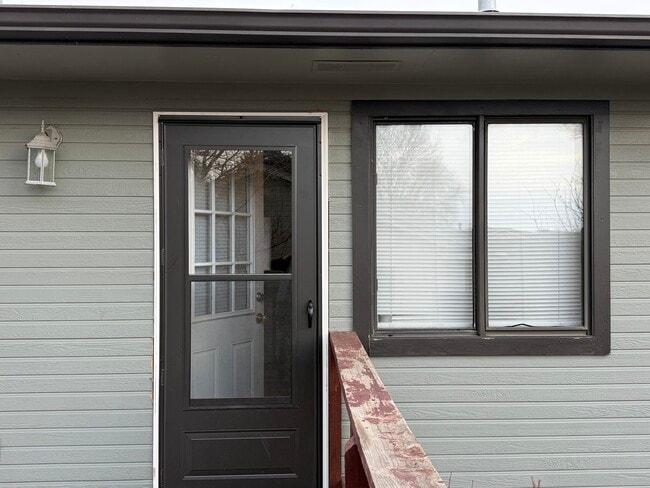 Building Photo - 3407 34th Ave