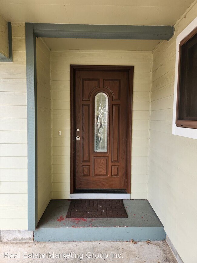 Foto del edificio - 3 br, 2 bath House - 2412 Eureka Ave