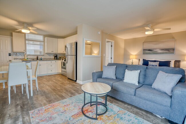 Foto del edificio - 5800 Bonita Beach Rd SW