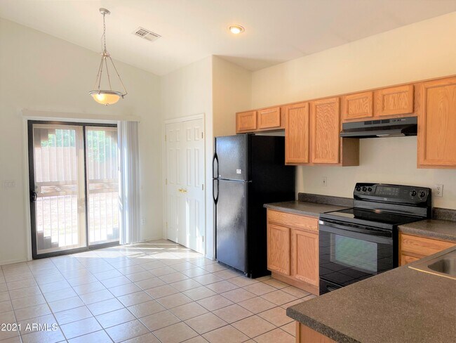 Building Photo - 2611 W Novak Way