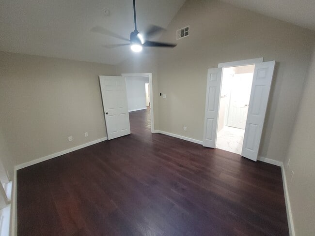 Master Bedroom - 3708 Sycamore Ln