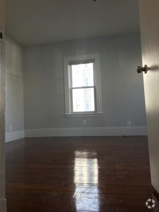 Apartments Under 900 In Boston Ma